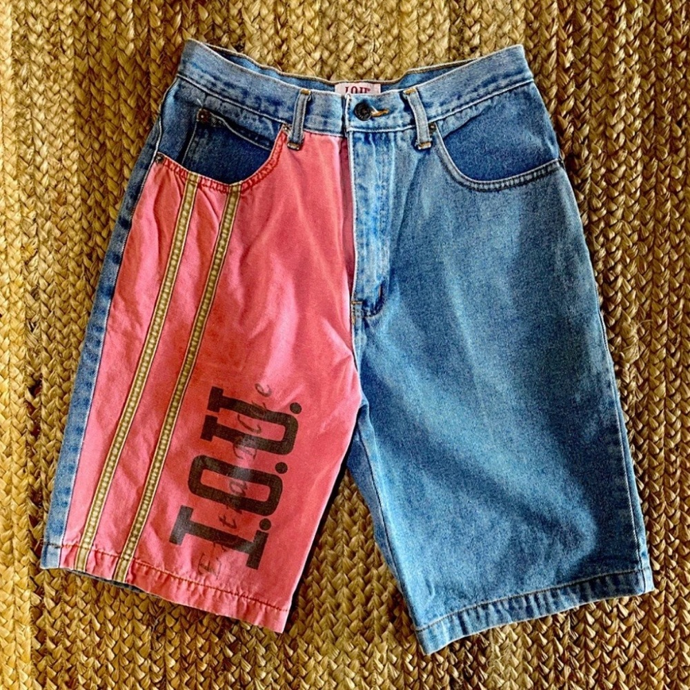 Vintage 90s IOU Bermuda Jean Shorts Sz 30, 100% Cotton NEW